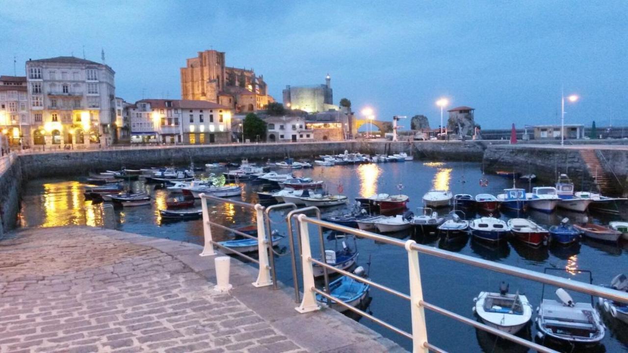 Costa Norte Gym Apartamento Con Terraza Garaje Y Piscina Castro Urdiales Exterior foto